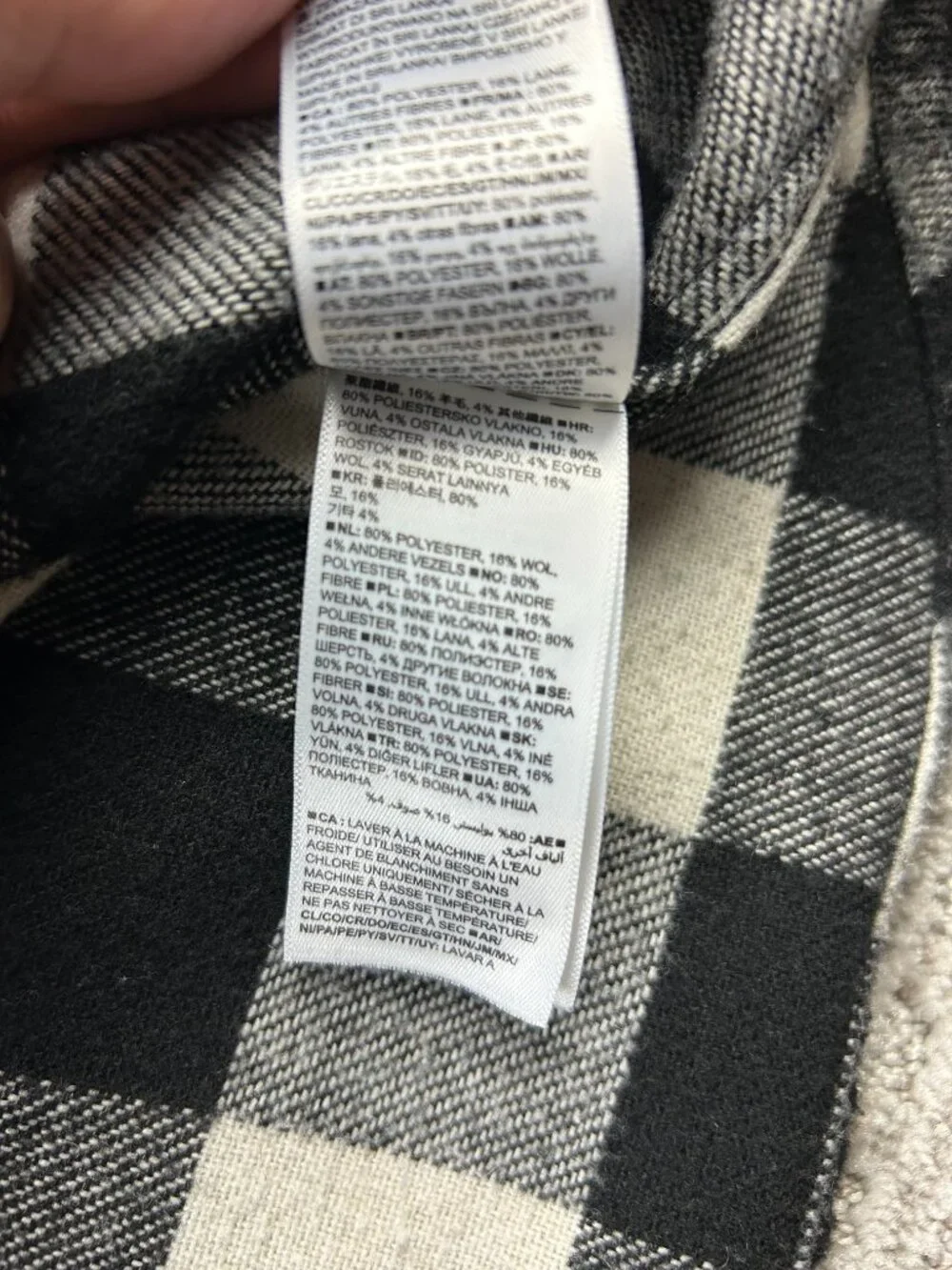 GAP Flannel Fleece Jacket Men Medium M Black White Checkered Casual Thick Polo - Picture 7 of 10